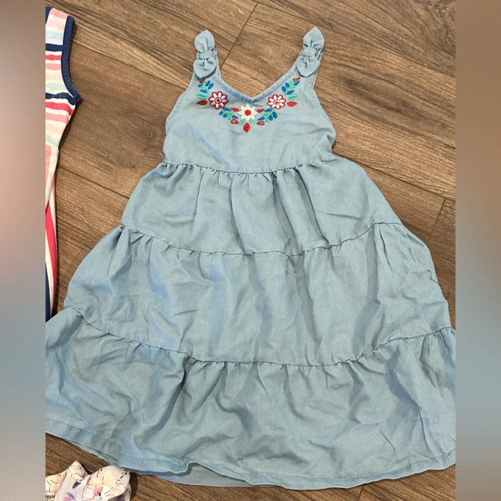Bundle of Girls 4T Summer Dresses by Various Brands - Picture 4 of 11